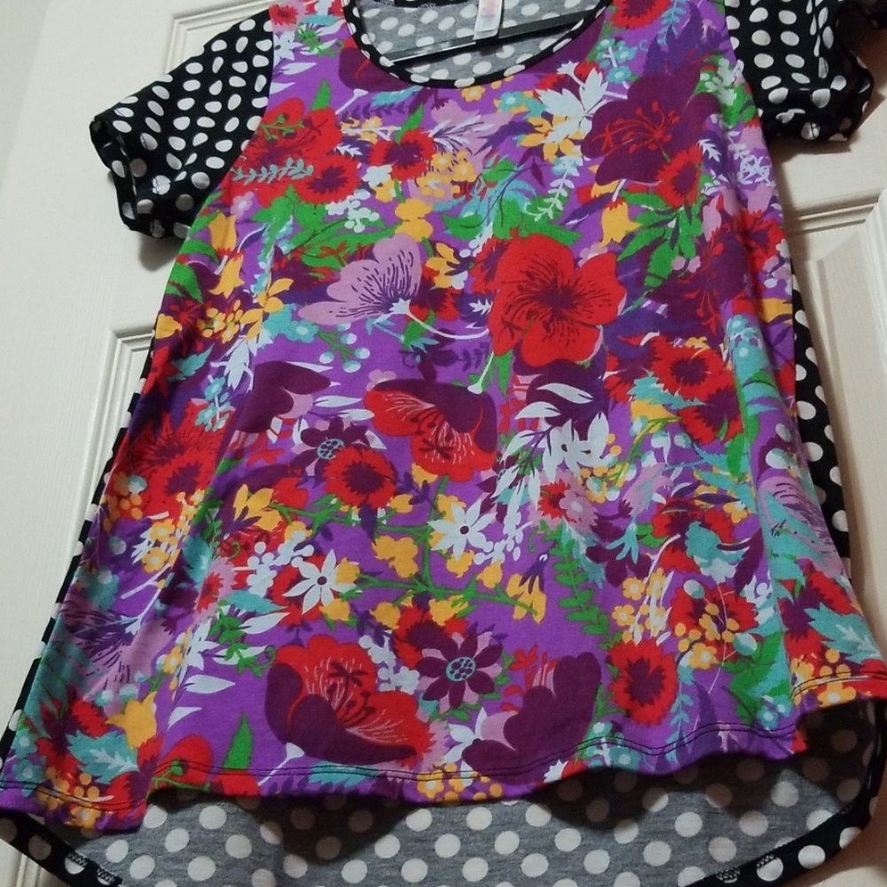 Lularoe top